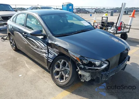 2021 Kia Forte Lxs из США, поврежденный, VIN 3KPF24AD7ME306509